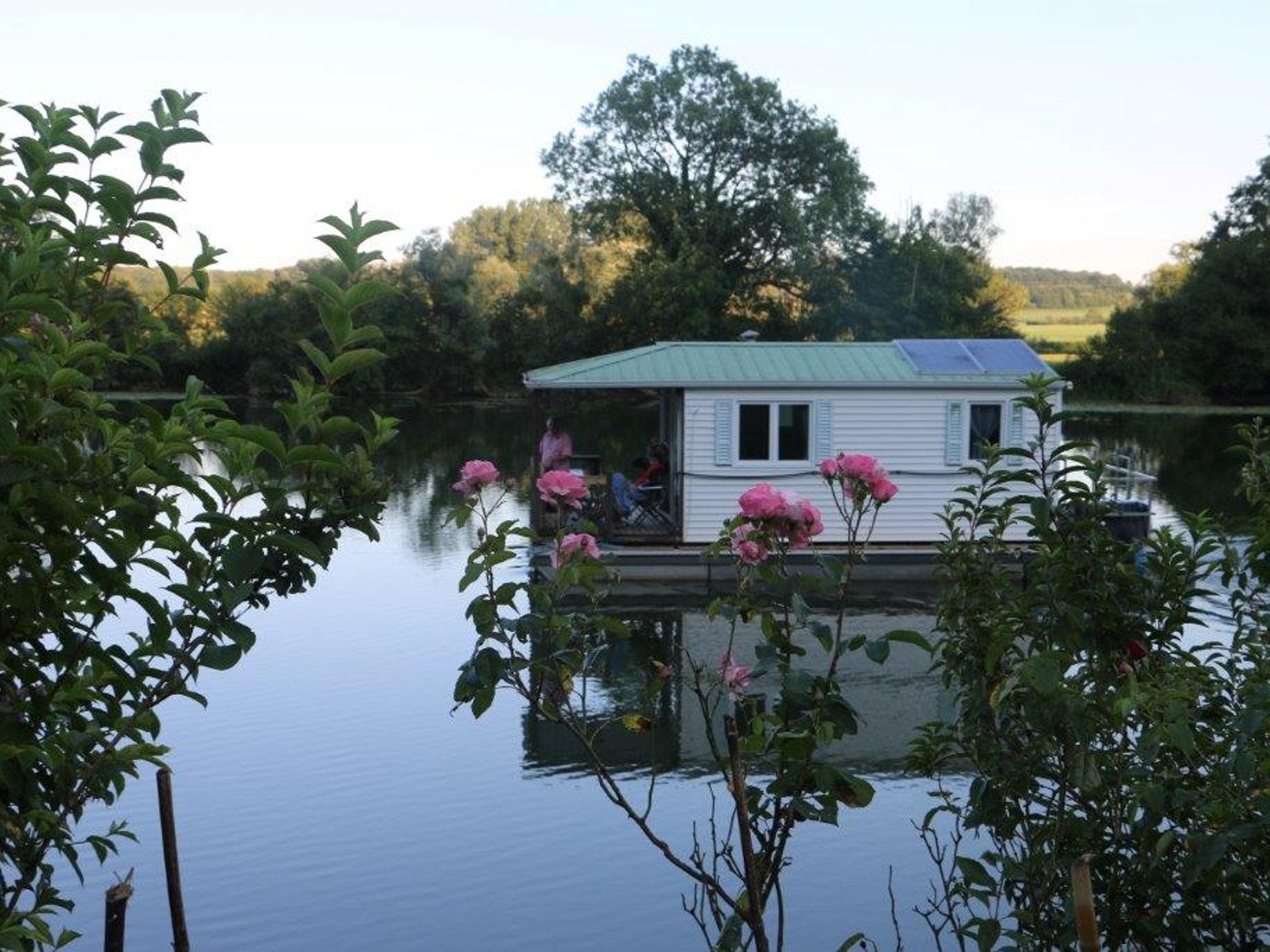 Cottage flottant près de Beaune